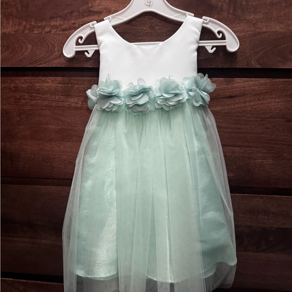 Elegant Mint Green Kids Dress